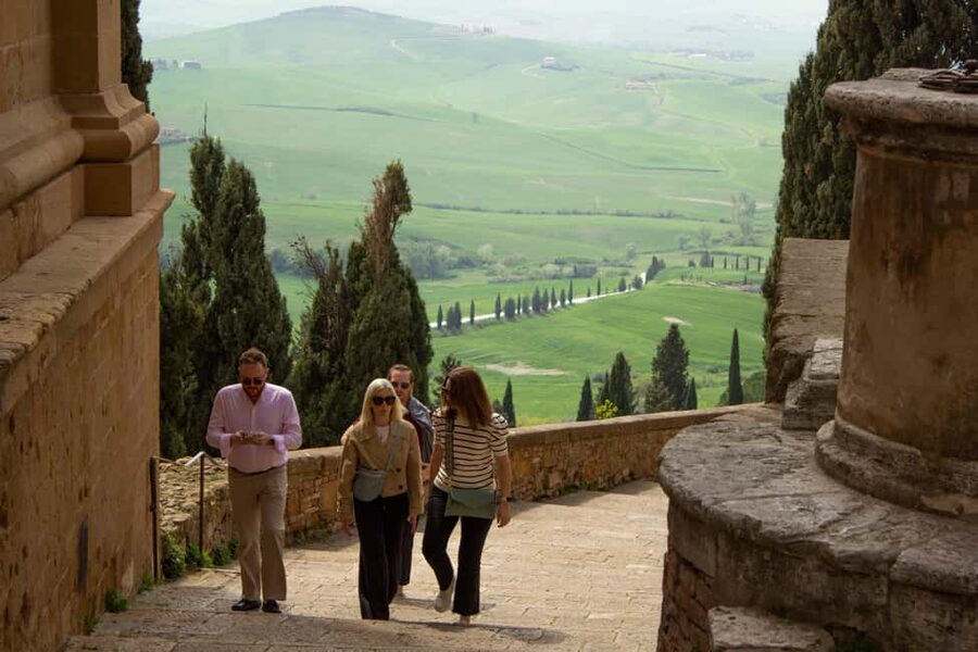 Florence: Valdorcia Wine, Brunello Montalcino, Montepulciano - Pienza, Pecorino, and lunch above the valley