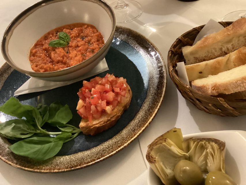 Florence: Wine Windows Walk with Wine Tasting and Appetizers - Is $116 a fair price?