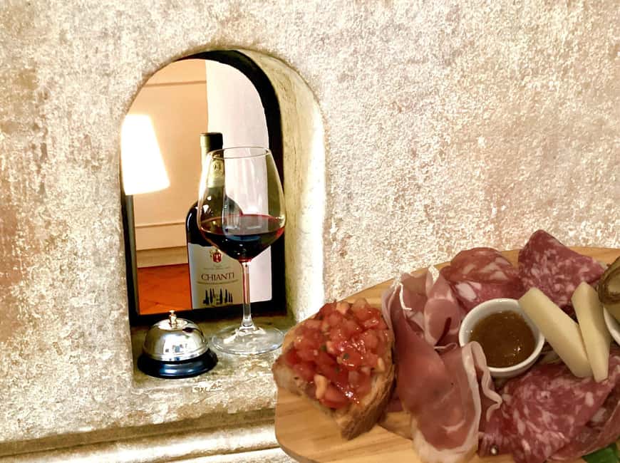 Florence: Wine Windows Walk with Wine Tasting and Appetizers - Piazza della Repubblica and the city’s changing face