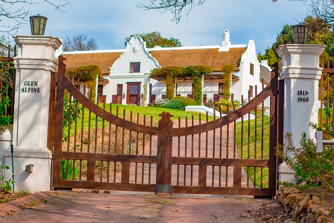 Franschhoek wine Tram & Stellenbosch Town Full day tour - The Franschhoek tram is the day’s most unusual ride