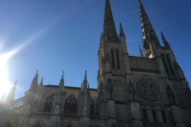 Free Walking Bordeaux Tour ENG + 1 glass of wine (Tip based) - Passing through Porte Dijeaux