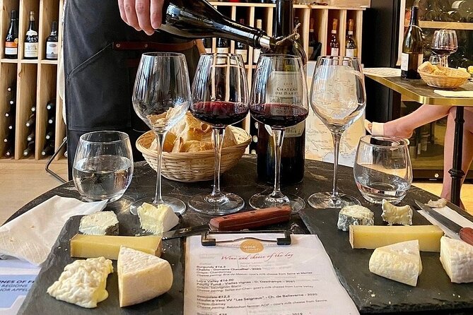 French Wine, Champagne And Cheese Tasting Paris SECRET WINE DOOR - Why the Small Group Matters
