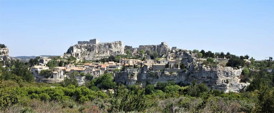 From Aix-en-Provence: Provence Region Tour with Wine Tasting - Pont du Gard: Roman engineering in open air