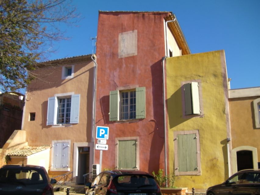 From Aix-en-Provence: Wine & Luberon Villages Full-day Tour - Lourmarin brings Renaissance style to the afternoon