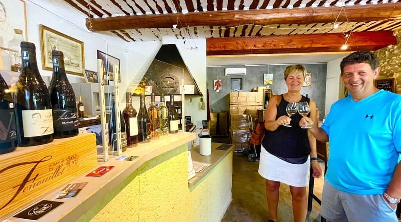 From Avignon: Wine Tour with Visit to Châteauneuf du Pape - Beaumes-de-Venise and the appeal of Muscat