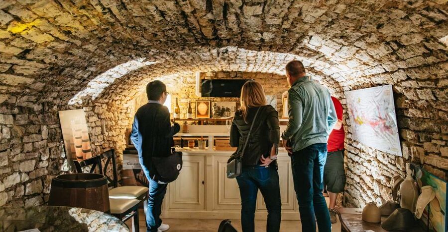 From Beaune: Burgundy Day Trip with 14 Wine Tastings - Key points before you book