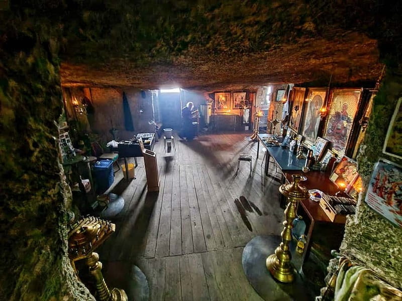 From Chisinau: Old Orhei complex and Cricova Wine Tasting - Four wines, one sparkling wine, and snacks