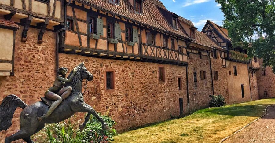 From Colmar: Alsace Medieval and Wine Tasting Day Tour - Wine tasting at the end of a long day