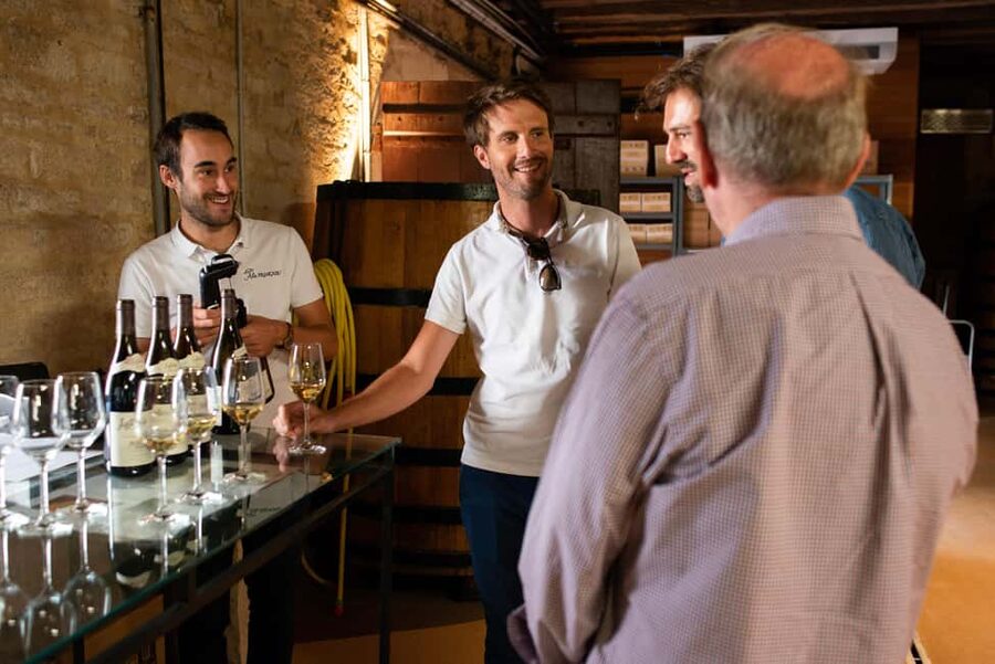 From: Dijon/Beaune: Burgundy Region Winery Tour with Lunch - Dijon or Beaune: choose the start that fits your day