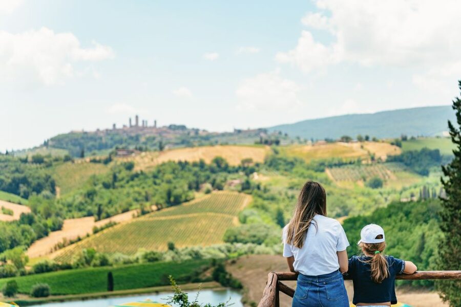 From Florence: Siena, San Gimignano, Pisa & Lunch at Winery - Siena: a guided walk through medieval power