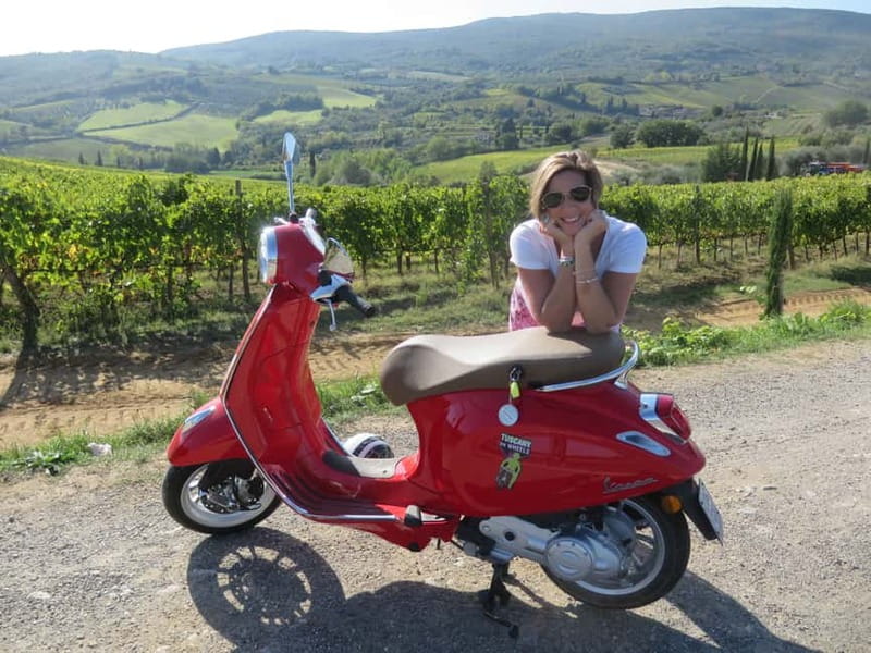 From Florence: Tuscany Vespa Tour with Lunch & Wine - Lunch at a local winery