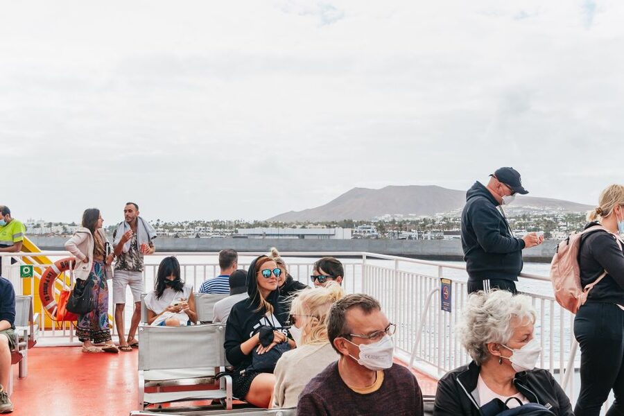 From Fuerteventura: Lanzarote Trip with Wine Tasting & Lunch - Lunch After the Volcano Route