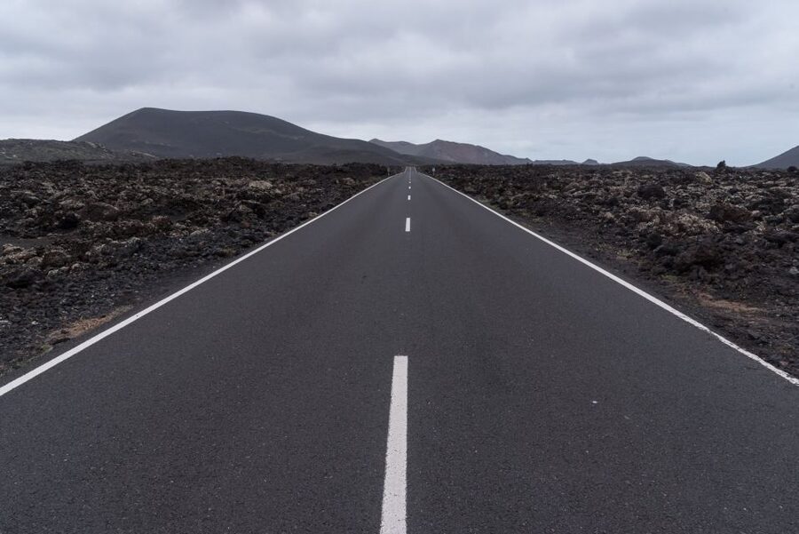 From Fuerteventura: Lanzarote Volcano and Wine Region Tour - Is $98 good value?