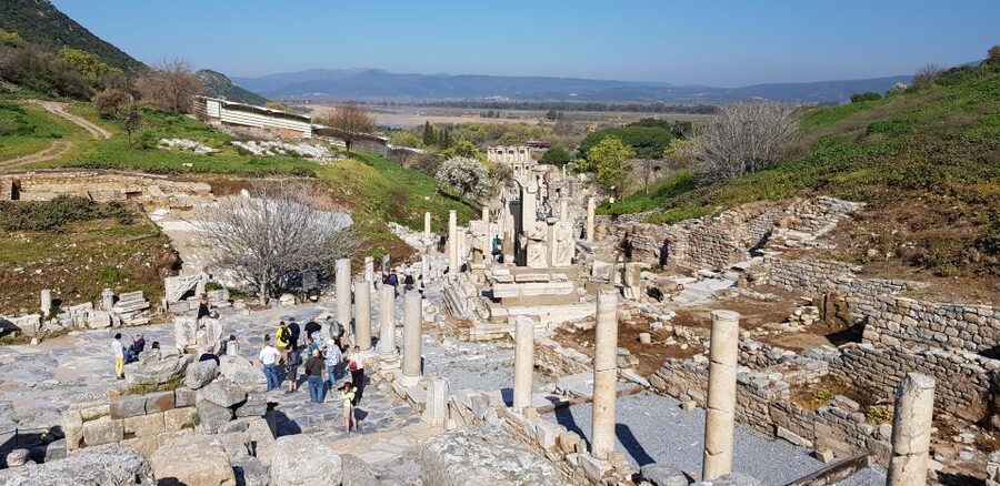 From Istanbul: Ephesus & Şirince Day Trip w/ Wine Tasting - Walking Ephesus from the Odeon to Harbor Road
