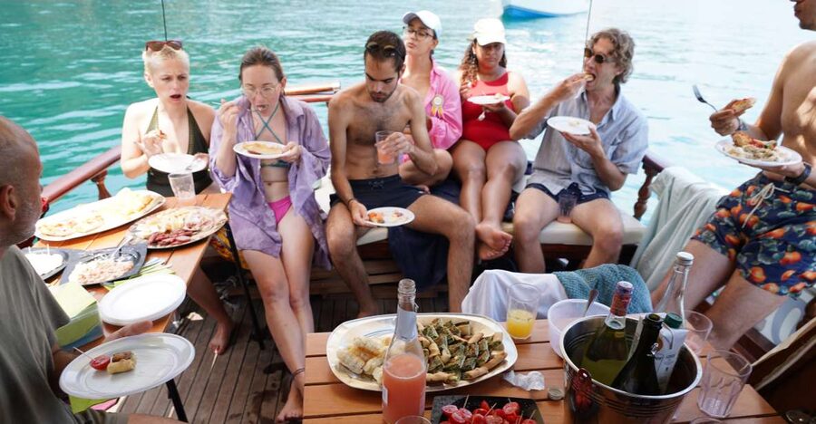 From La Spezia: Cinque Terre Boat Tour with Lunch and Wine - Portovenere, San Pietro, and Byron Grotto