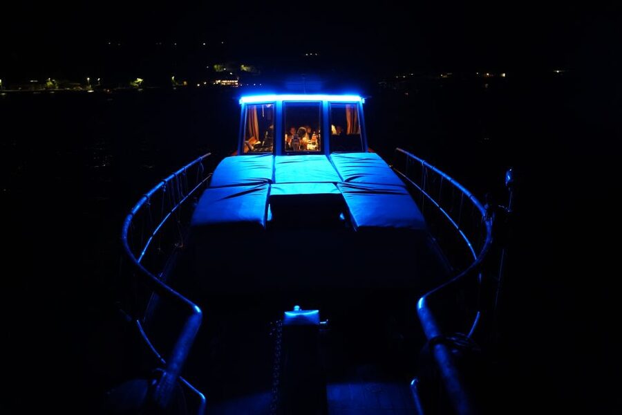 From La Spezia: Cinque Terre Boat Tour with Lunch and Wine - Who will enjoy this day most