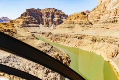 From Las Vegas: Grand Canyon Helicopter Tour with Champagne