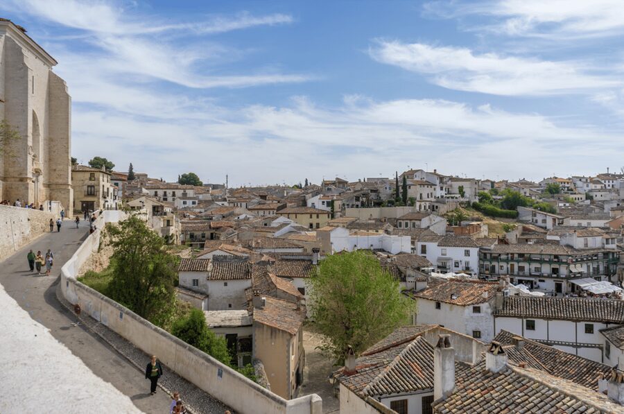 From Madrid: Traditional Villages, Winery Tour & Tapas Lunch - A winery with more than a tasting room
