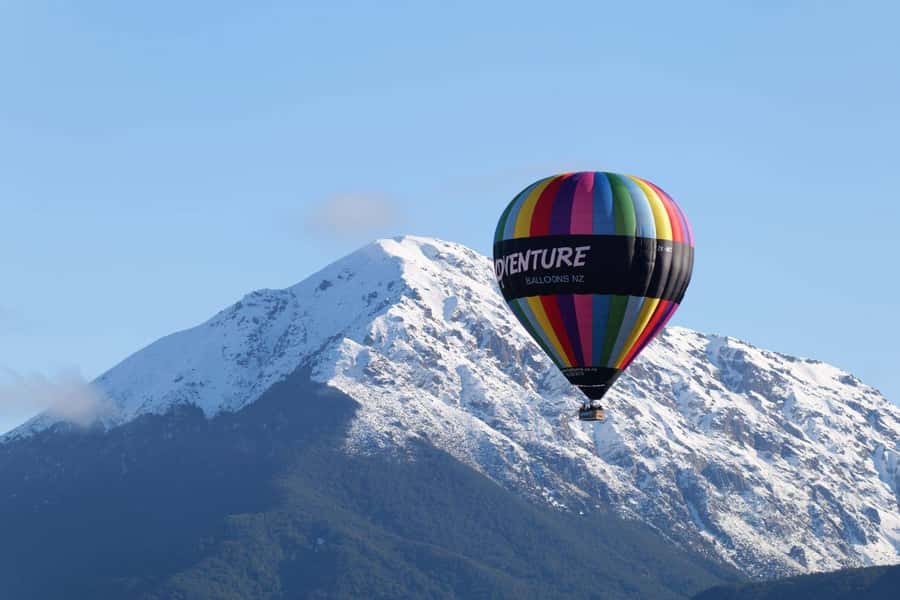 From Methven: Hot Air Balloon Flight in Canterbury with Wine - Meeting the balloon beside Main Street