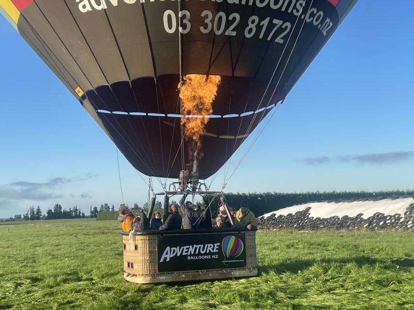 From Methven: Hot Air Balloon Flight in Canterbury with Wine - The landing and the part many people miss