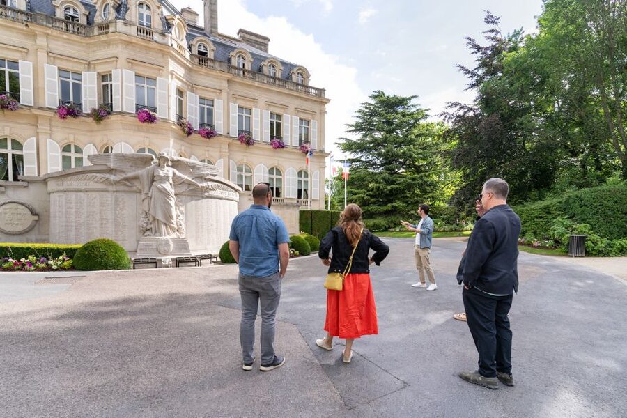 From Paris: Day Trip to Champagne with 8 Tastings & Lunch - What the eight tastings teach you
