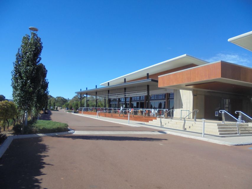 From Perth: Swan Valley Winery & Brewery Day Tour With Lunch - Chocolate and cheese add the right kind of relief