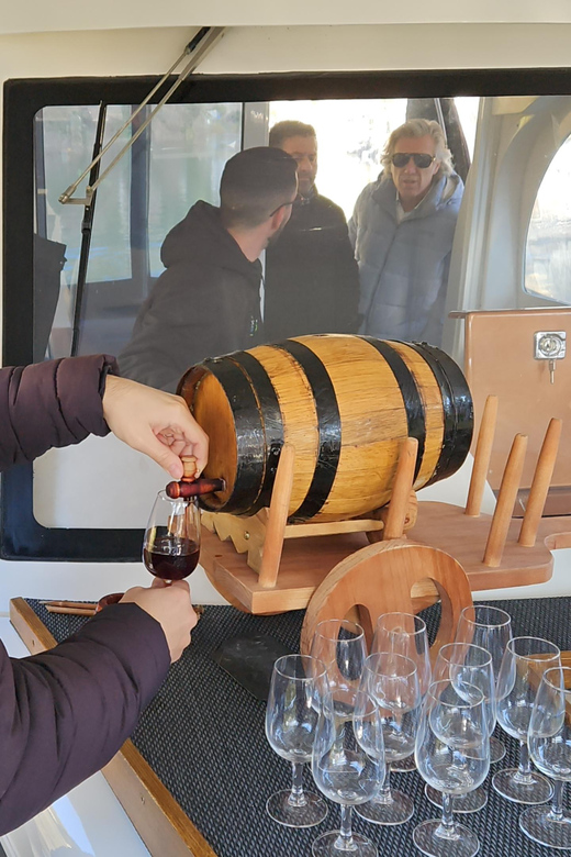 From Porto Day Douro Valley Wine Tour 2 Wine Tasting & Lunch - Who should choose this Douro tour?
