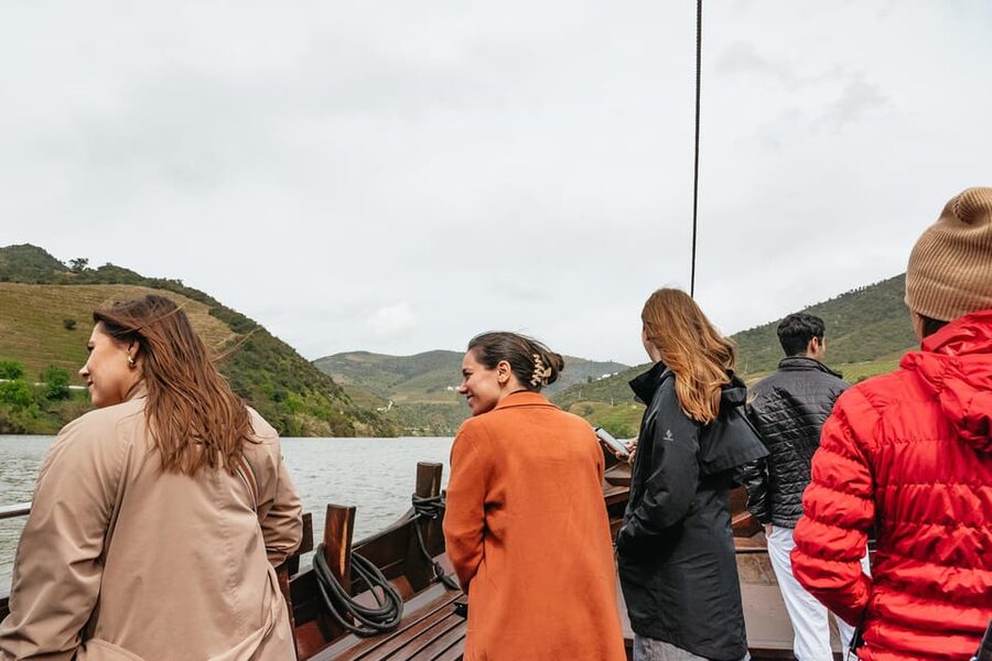 From Porto: Small Group Douro Valley Tour with Wine & Cruise - The drive from Porto and the Amarante pause