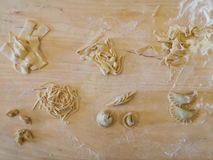 From Rome: Pasta Masterclass & Wine Tour in the Vineyard - The experience at a glance