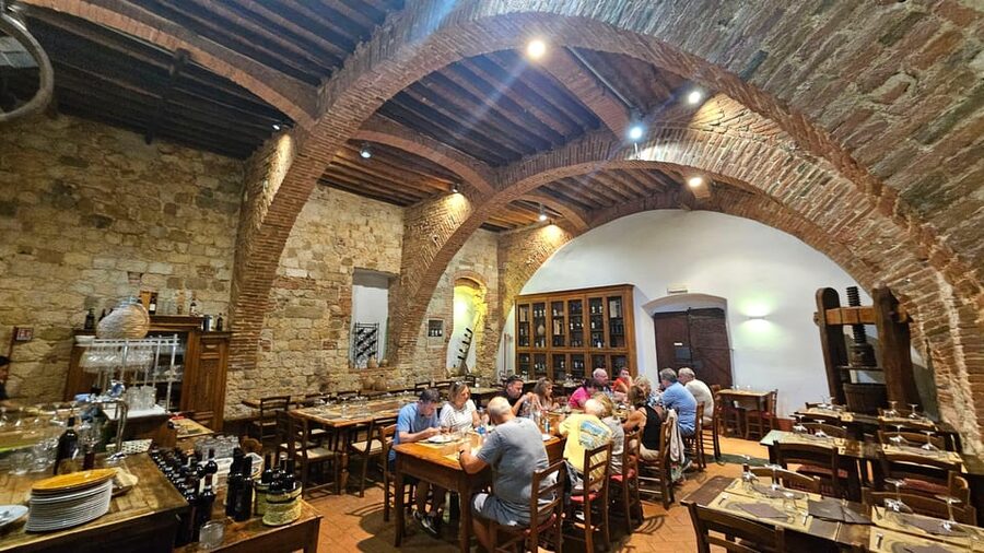 From Rome: Tuscany, Montepulciano Tour with Wine & Lunch - The main drawbacks to consider