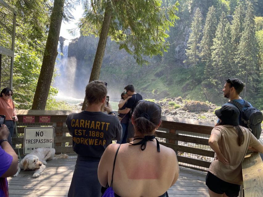 From Seattle: Snoqualmie Falls and Wineries Tour w/ Transfer - Two and a half hours for wine, food, and free time