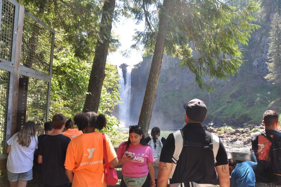 From Seattle: Snoqualmie Falls and Wineries Tour w/ Transfer - What $145 really buys you