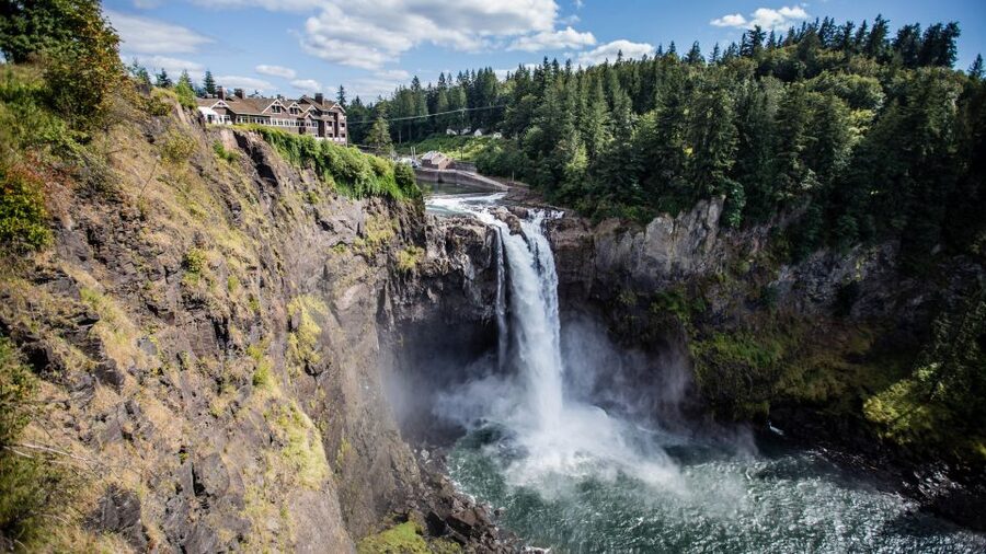 From Seattle: Snoqualmie Falls & Woodinville Wine Tasting - The Woodinville winery visits