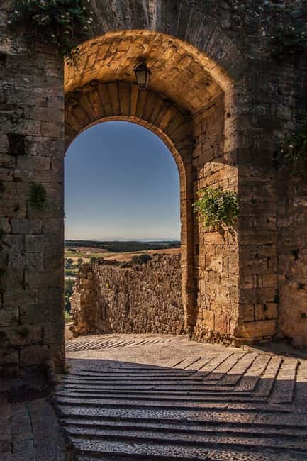 From Siena: Chianti and Castles Tour with Wine Tastings - Key points at a glance