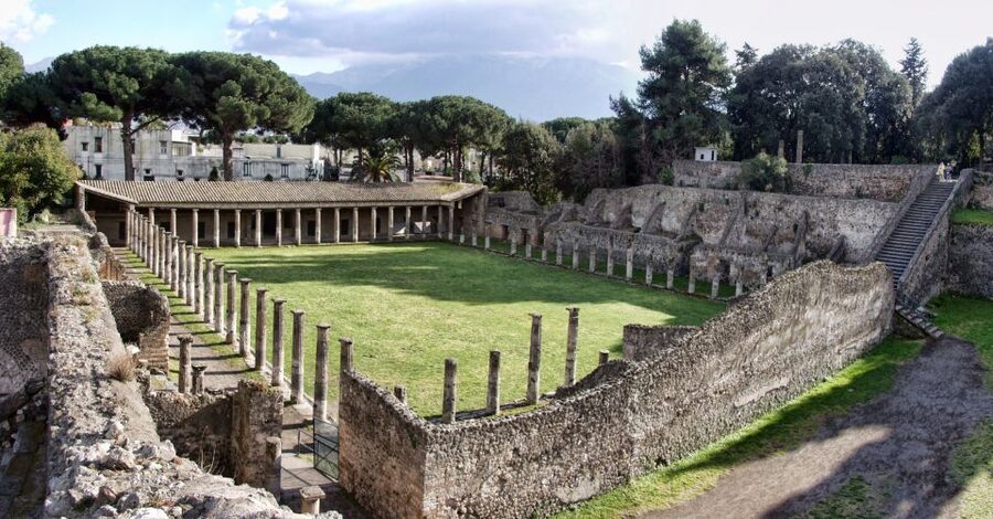 From Sorrento: Pompeii & Mt. Vesuvius Tour with Lunch & Wine - Walking through Pompeii after the eruption