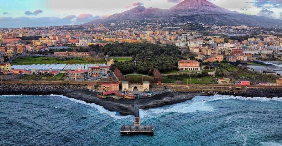 From Sorrento: Pompeii & Mt. Vesuvius Tour with Lunch & Wine - Starting from Sorrento and getting organized