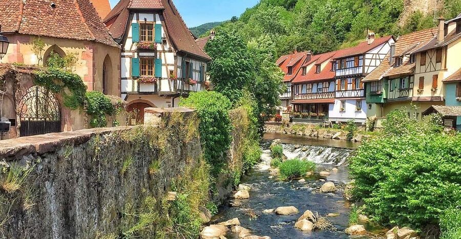 From Strasbourg: Medieval Villages & Wine Tasting Day Trip - Kaysersberg and the 2017 favorite village