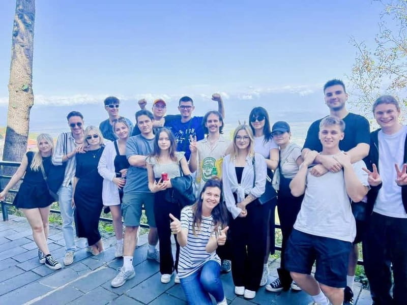 From Tbilisi: Kakheti & Sighnaghi Guided Day Trip with Wine - Walking the Sighnaghi Wall