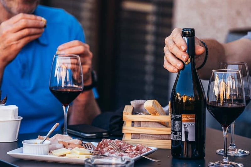 From Verona: Amarone Wine E-Bike Tour with Tasting - Valpolicella scenery between Verona and Lake Garda