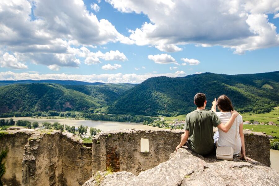 From Vienna: Wachau Valley Day Tour with Wine Tasting - Who will enjoy this Wachau day trip most