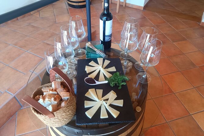 Full day at the winery, visit, tasting, aperitif and lunch - The Guide Question