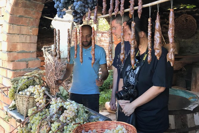 Full Day Private Wine Tour in Kakheti Region with Lunch and 3 Wine Tastings - The private format changes the value of the price