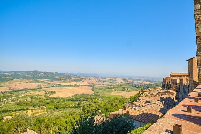 Full Day Tour to Val d'Orcia and Gladiator's Fields with Wines - Riding through the Val d’Orcia