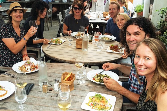 Full Day Winemakers Tour in Marlborough - Saint Clair pairs serious wine with a strong food stop
