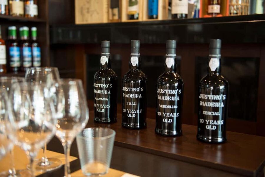 Funchal: Madeira Wine Tasting with Sommelier - Why Madeira wine deserves a full tasting