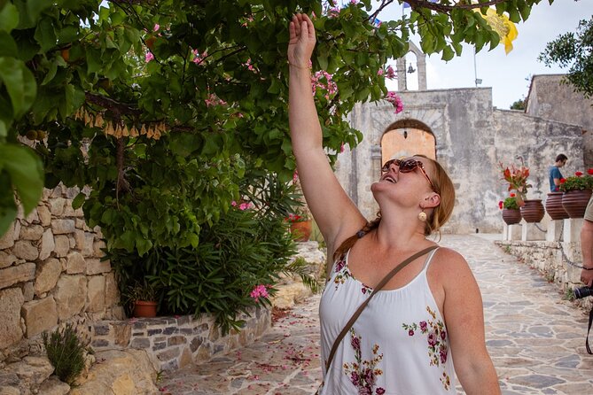 Gastronomy tour and wine tasting in traditional villages - Why this tour works for seeing rural Crete