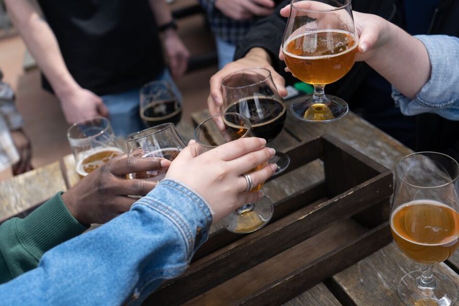Gettysburg: Beer, Wine, and History Guided Walking Tour - Five stops, five different tastes of Gettysburg