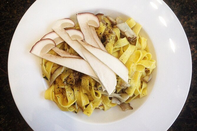 Gnocchi, Pasta, Tiramisù and Wine Class - The teaching style and named chefs
