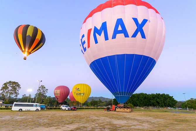 Gold Coast Hot Air Balloon with 5 Star Champagne Buffet Breakfast - Photos and the flight certificate