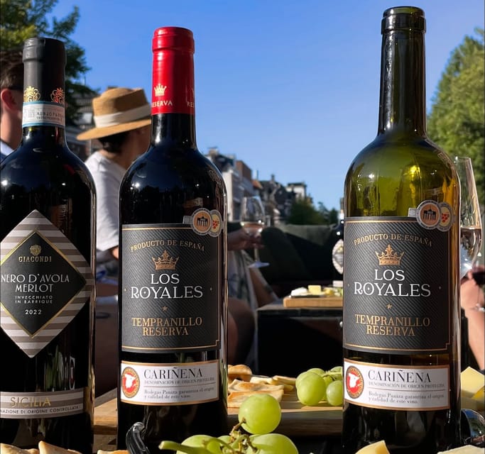 Groningen: Evening Cheese and Wine cruise - Starting at Boot Groningen